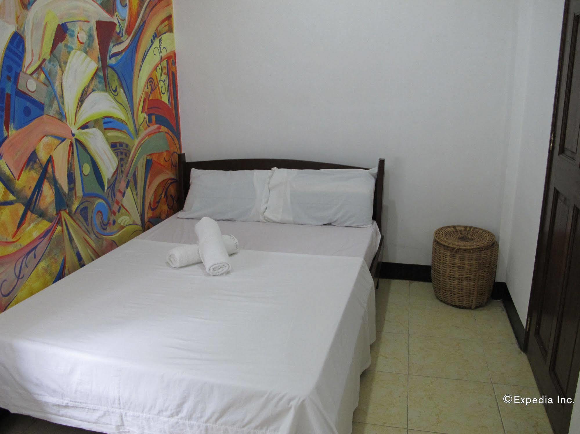Seahorse Villa Puerto Galera Esterno foto